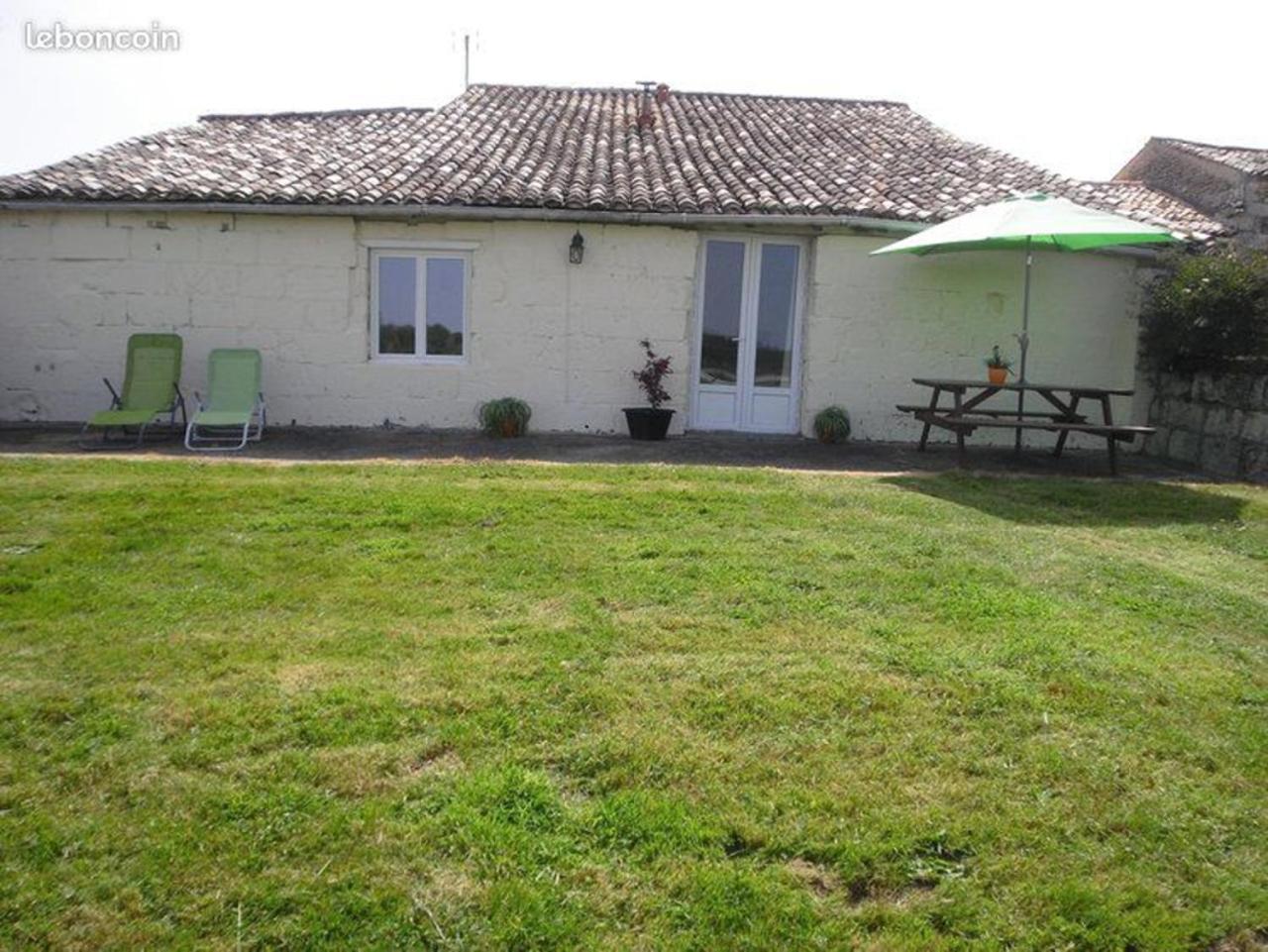 Villa La Petite Grange Lorignac Esterno foto